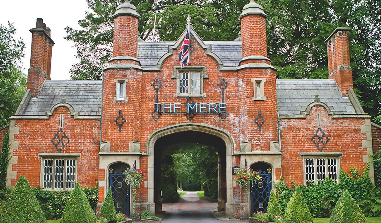 Structures Group to Restore Historic Mere Golf Resort & Spa